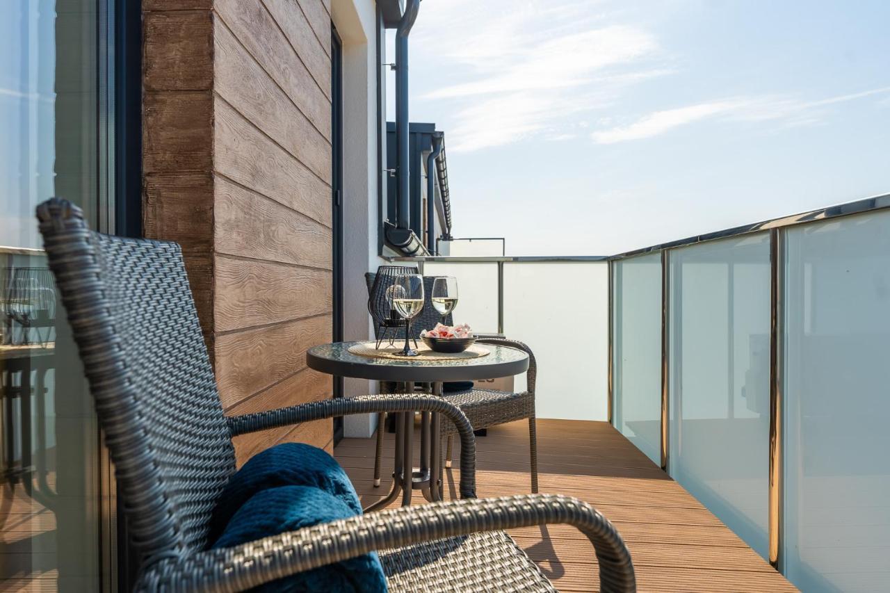 Apartament Sloneczny Przy Morzu Z Klimatyzacja Grzybowo  Extérieur photo